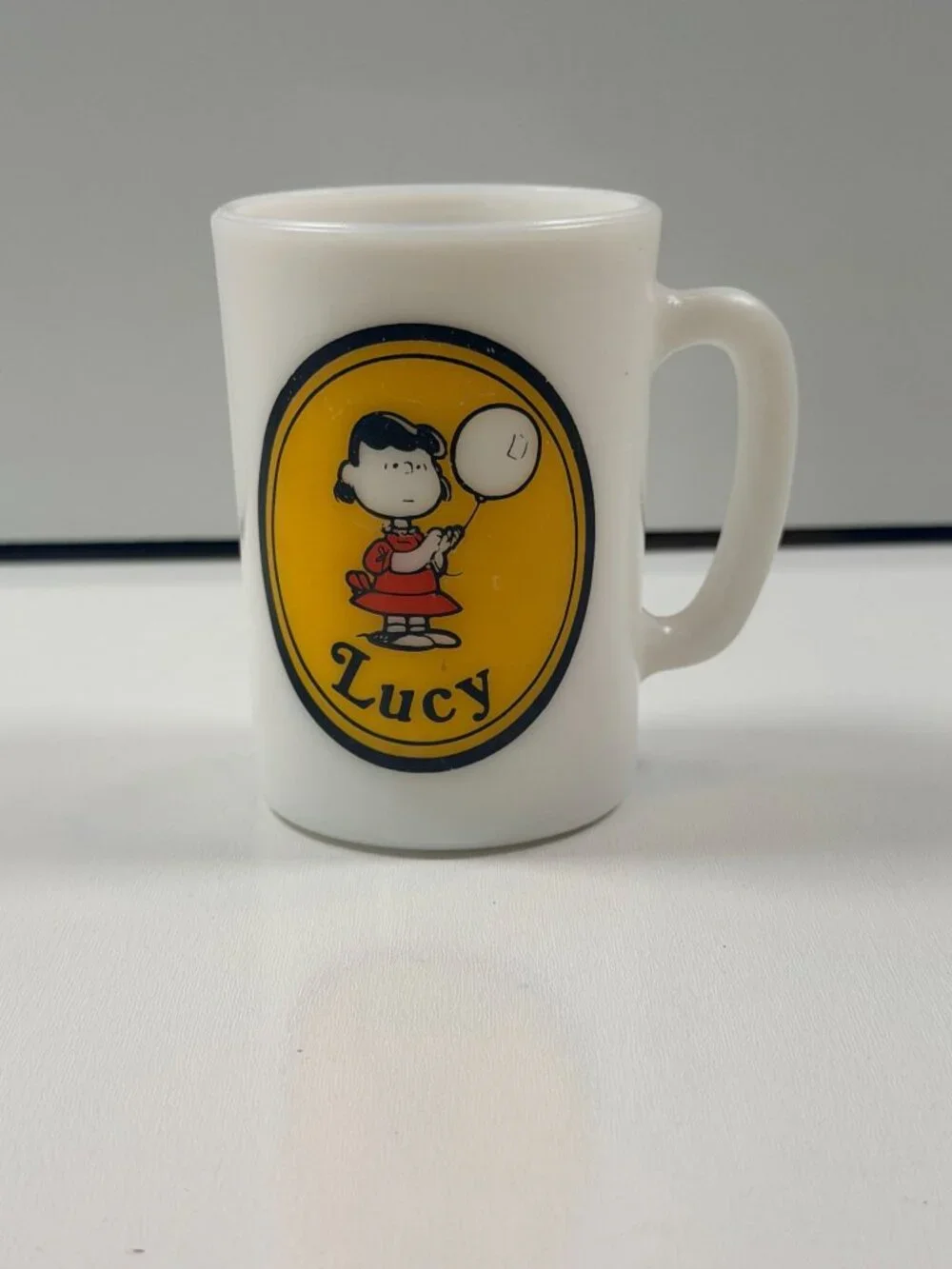 Vintage 1969 Peanuts Charlie Brown Lucy Character Glass Cup Charles Schultz 3.5